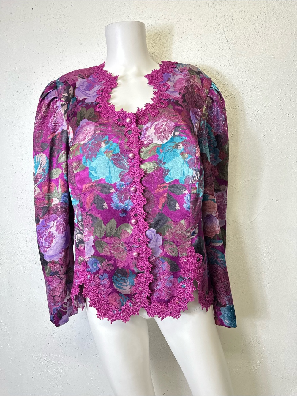 NAH NAH COLLECTIONS BY JONATHAN TAIT FLORAL JACKET 16W Lace Button Up Poly Blend